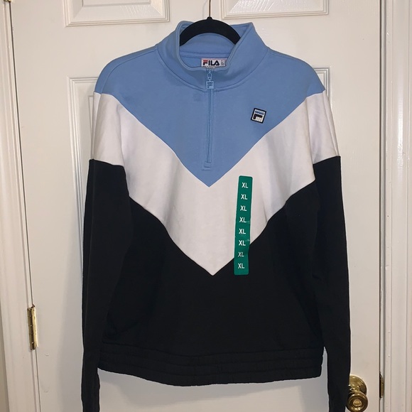 FILA Sweatshirt - Picture 2 of 5